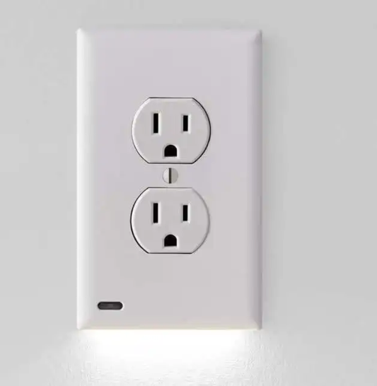 Amazon Smart Plug works with Alexa – Compact Wi-Fi Smart Outlet, No Hub Required